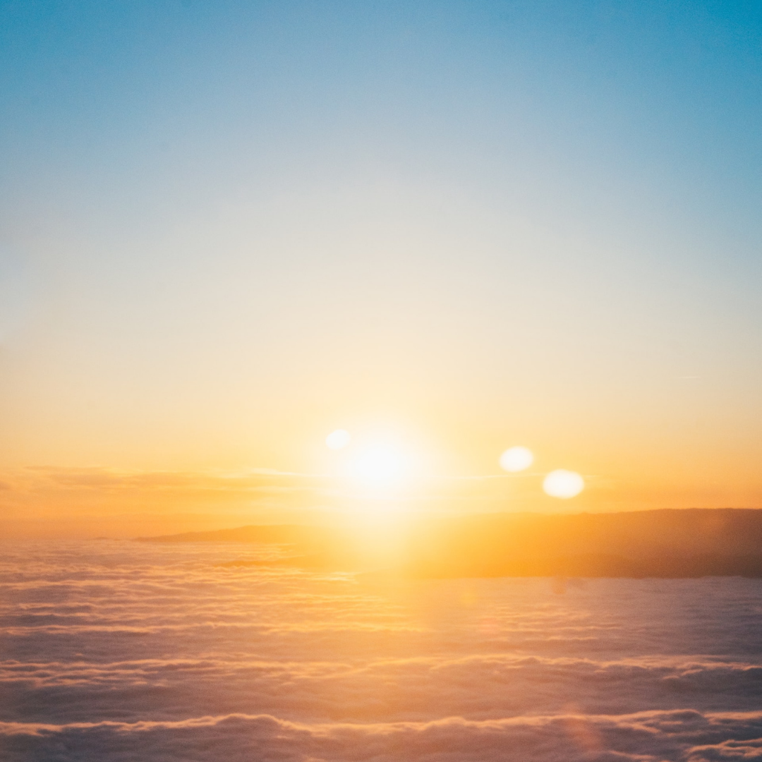A sunset over a ocean view