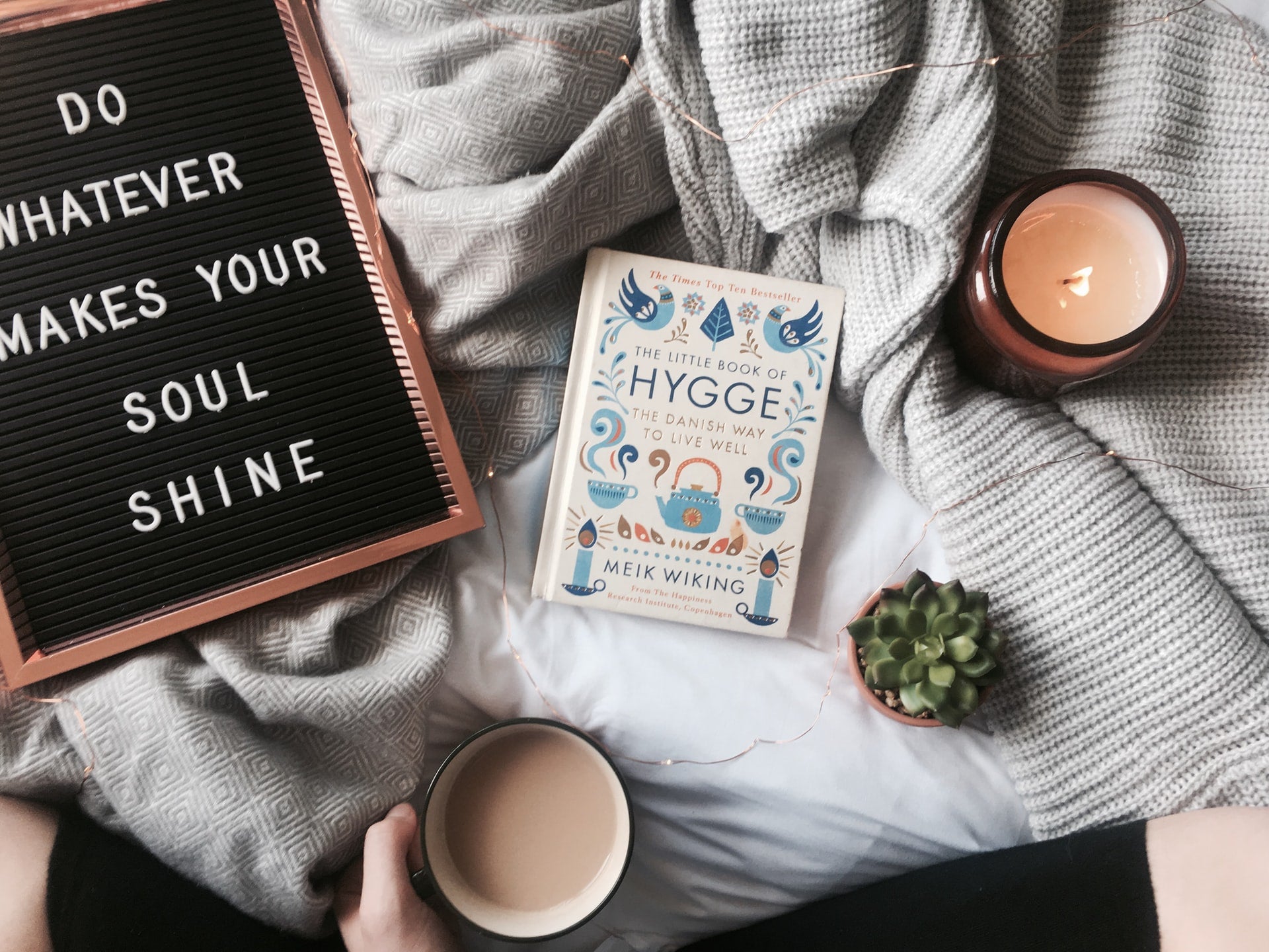 How To Practice Hygge This Fall