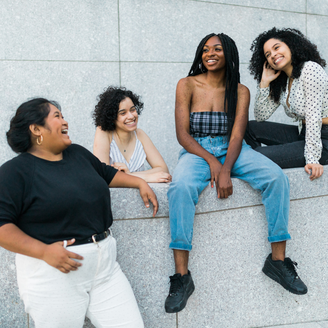 8 Ideas for Celebrating Your Friendship