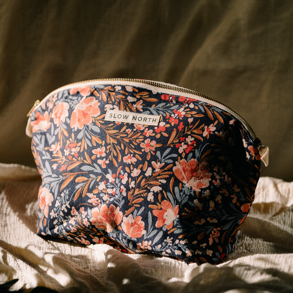 Classic Zipper Bag - Pom Blossom