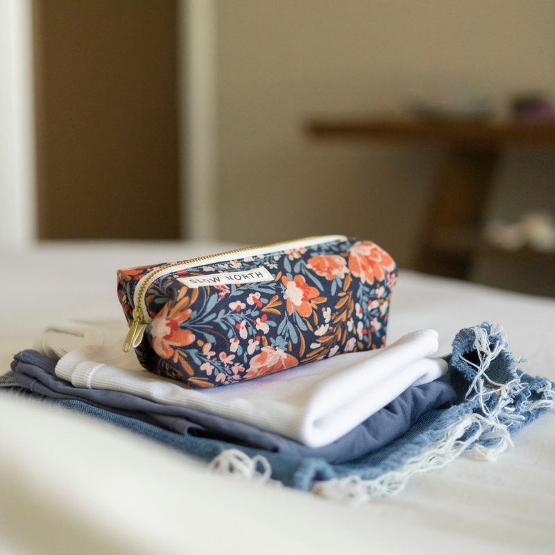 Pom Pom Cigarillos Pouch 3pk / 99c Display-15ct | SoCAL Distro LLC
